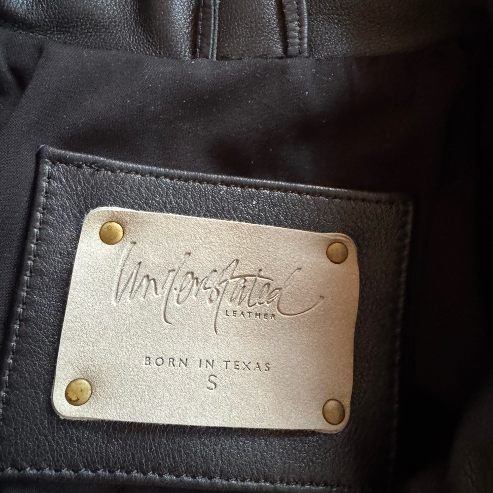 Classic Understated Leather Easy Rider jacket - Picture 6 of 7
